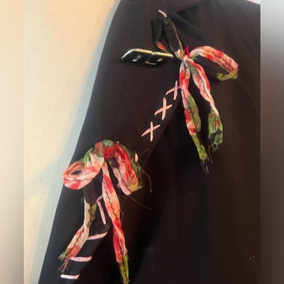 Ericot Chic Italian Blazer - Picture 15 of 16